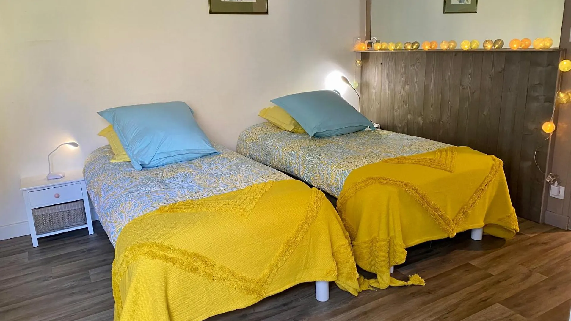 Maison Et Jardin 2Chambres 2Salles De Bain Sene France